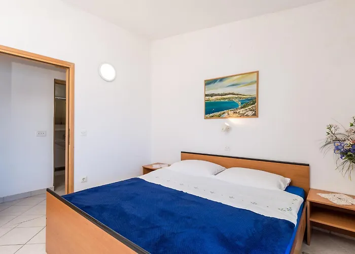 1 Bedroom Lovely In Bosana Appartement Kolan