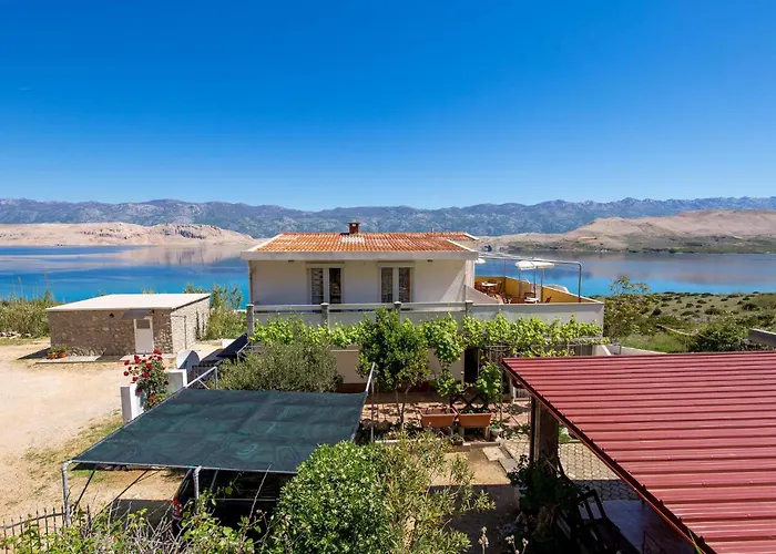 1 Bedroom Lovely In Bosana 公寓