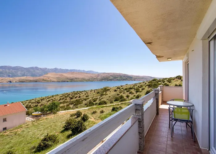 1 Bedroom Lovely In Bosana