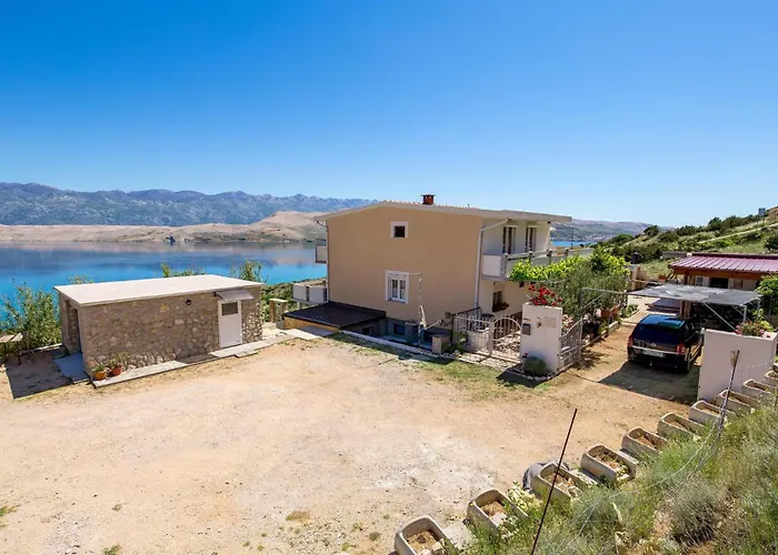 公寓 1 Bedroom Lovely In Bosana 科兰