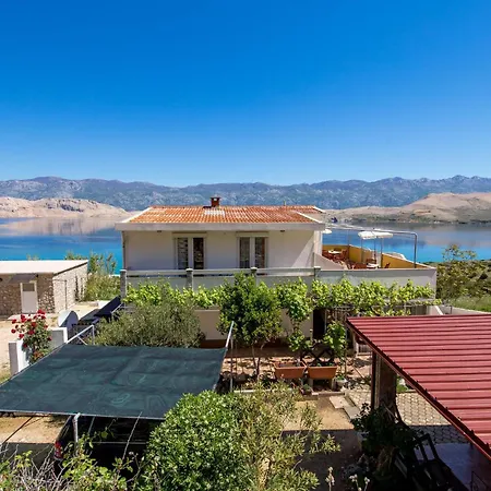 Gorgeous In Bosana With House Sea View Apartmán
